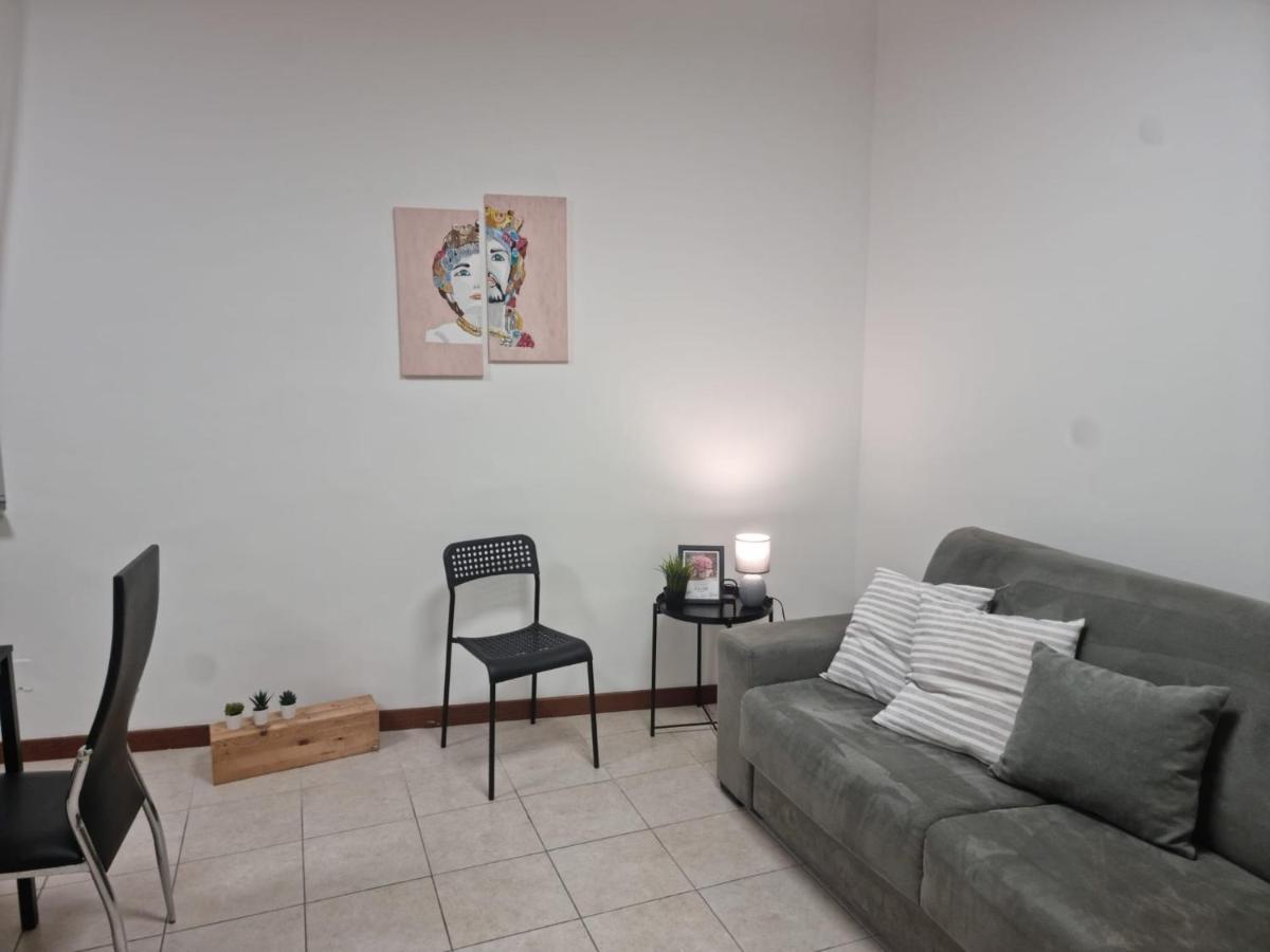 Laura Four Apartment เมสซีนา ภายนอก รูปภาพ