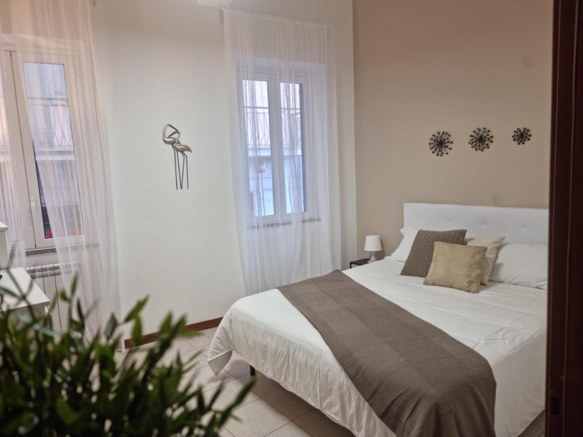 Laura Four Apartment เมสซีนา ภายนอก รูปภาพ
